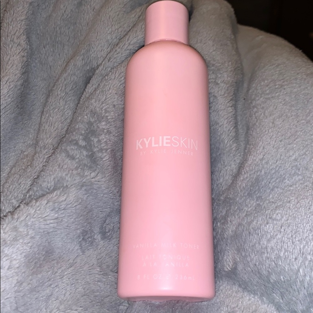 Kylie Skin Milk Toner